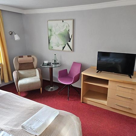 Hotel Goldene Rose Вайсенбург-ин-Байерн Экстерьер фото