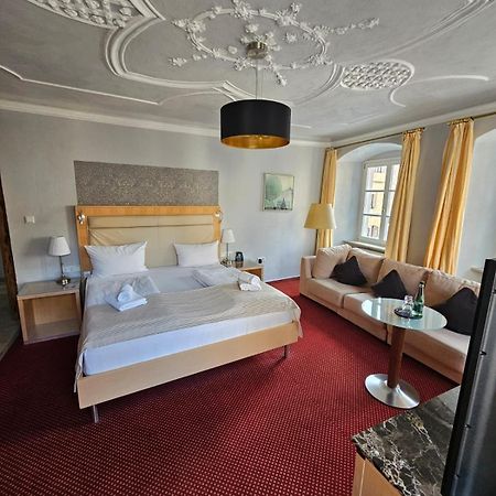 Hotel Goldene Rose Вайсенбург-ин-Байерн Экстерьер фото